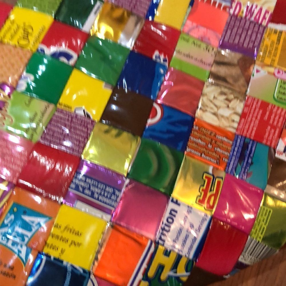 Retro candy wrapper Shoulder bag. - Picture 3 of 10
